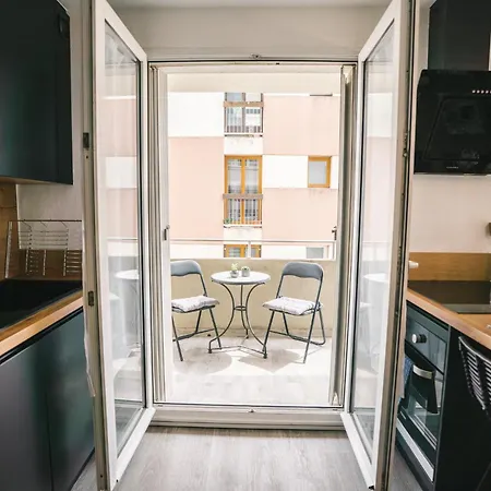 Magnifique T3-terrasse-parking-centre Ville-ad Apartment *