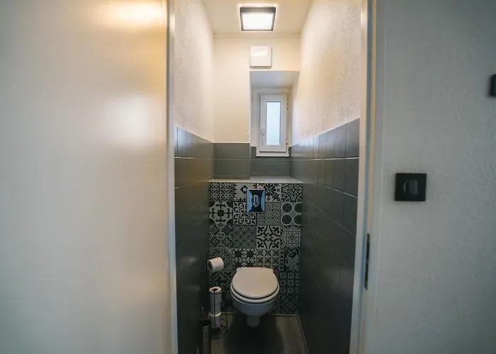 Magnifique T3-terrasse-parking-centre Ville-ad Apartment Carcassonne