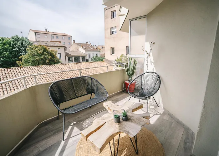 Magnifique T3-terrasse-parking-centre Ville-ad Carcassonne