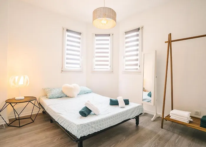 Magnifique T3-terrasse-parking-centre Ville-ad Apartment Carcassonne